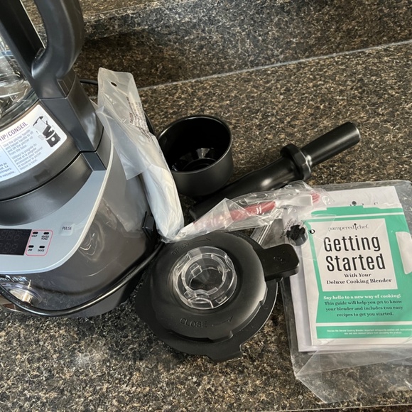 Pampered chef cooking blender - new out of box - Picture 4 of 6